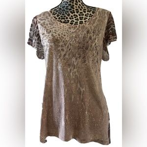 Chico’s top blouse size 1 cheetah animal print sharkbite round neck short sleeve